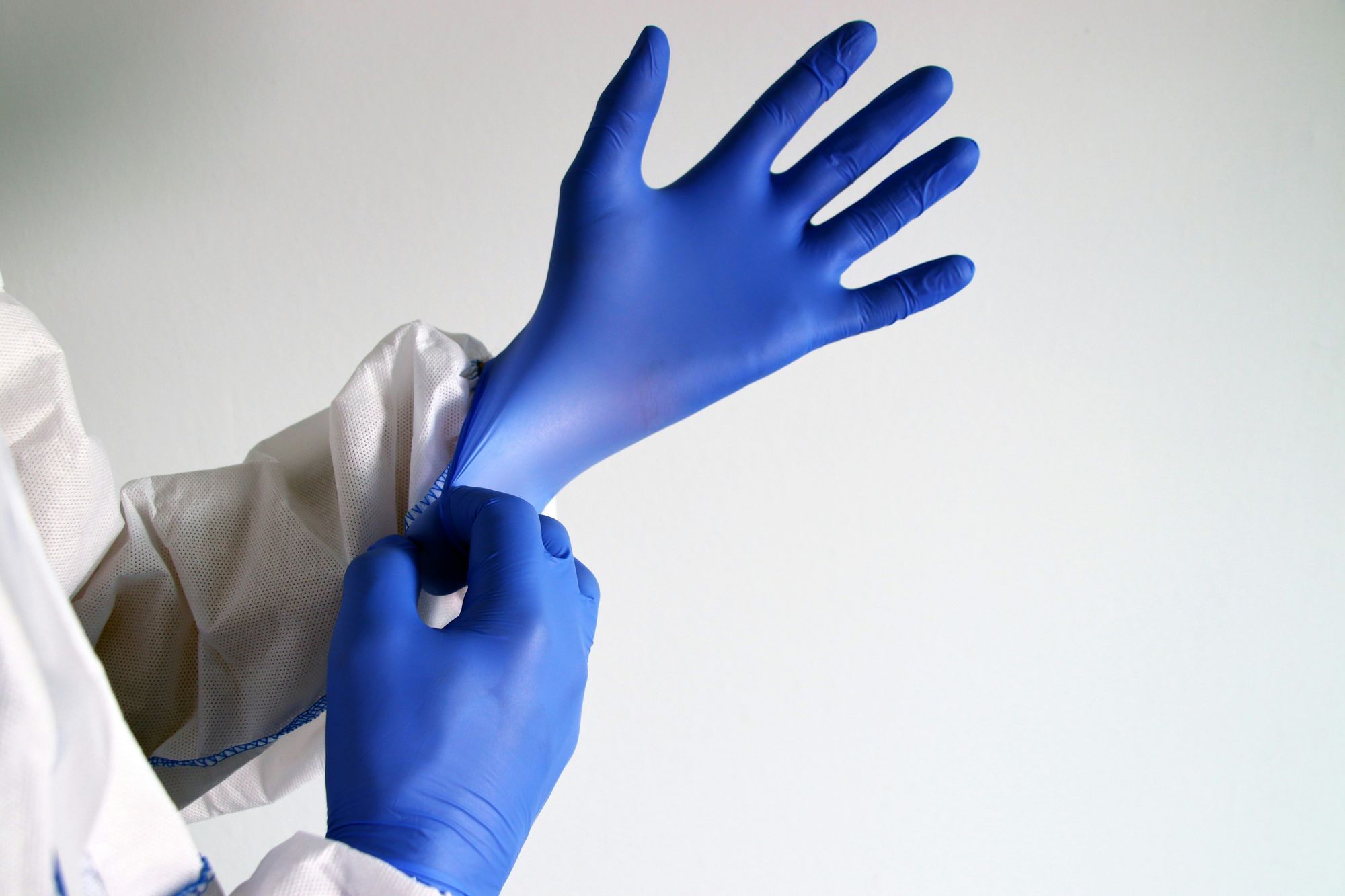 Ensuring Safety and Sterility: The Role of Personal Protective Equipment (PPE) in Cleanrooms