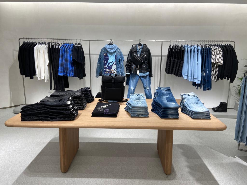 Autumn/Winter collection Zara Leiden.