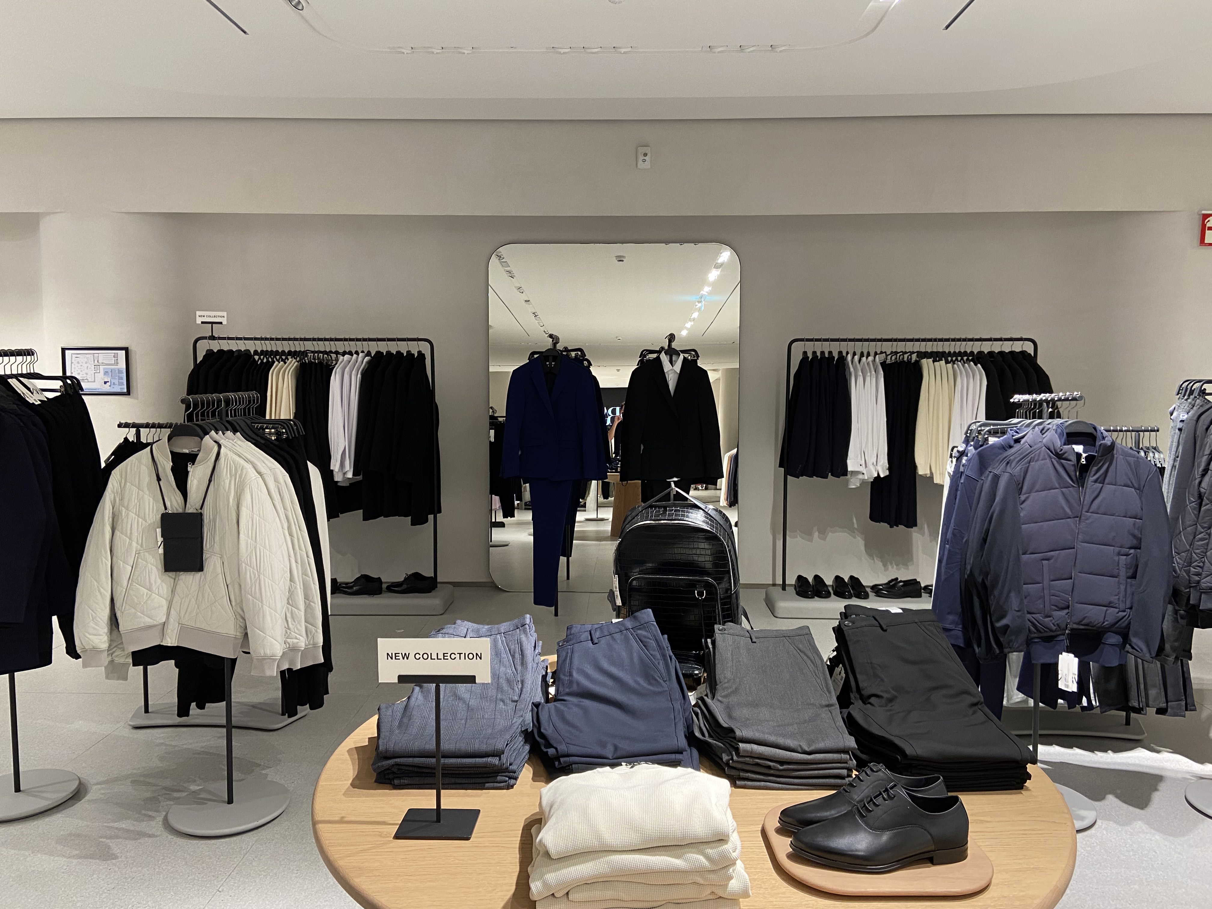 Man collection Zara Leiden.