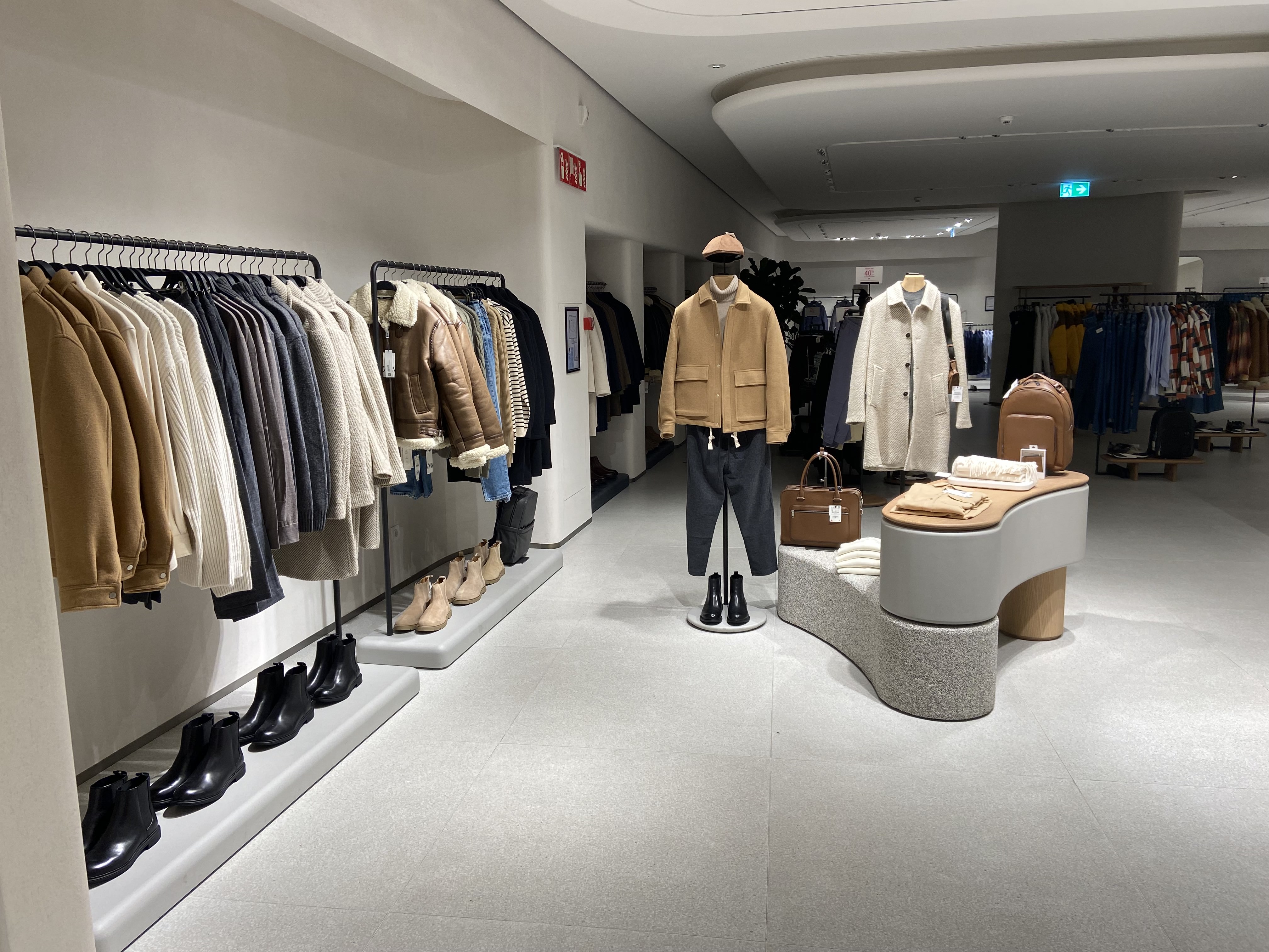 Autumn/Winter collection Zara Leiden.