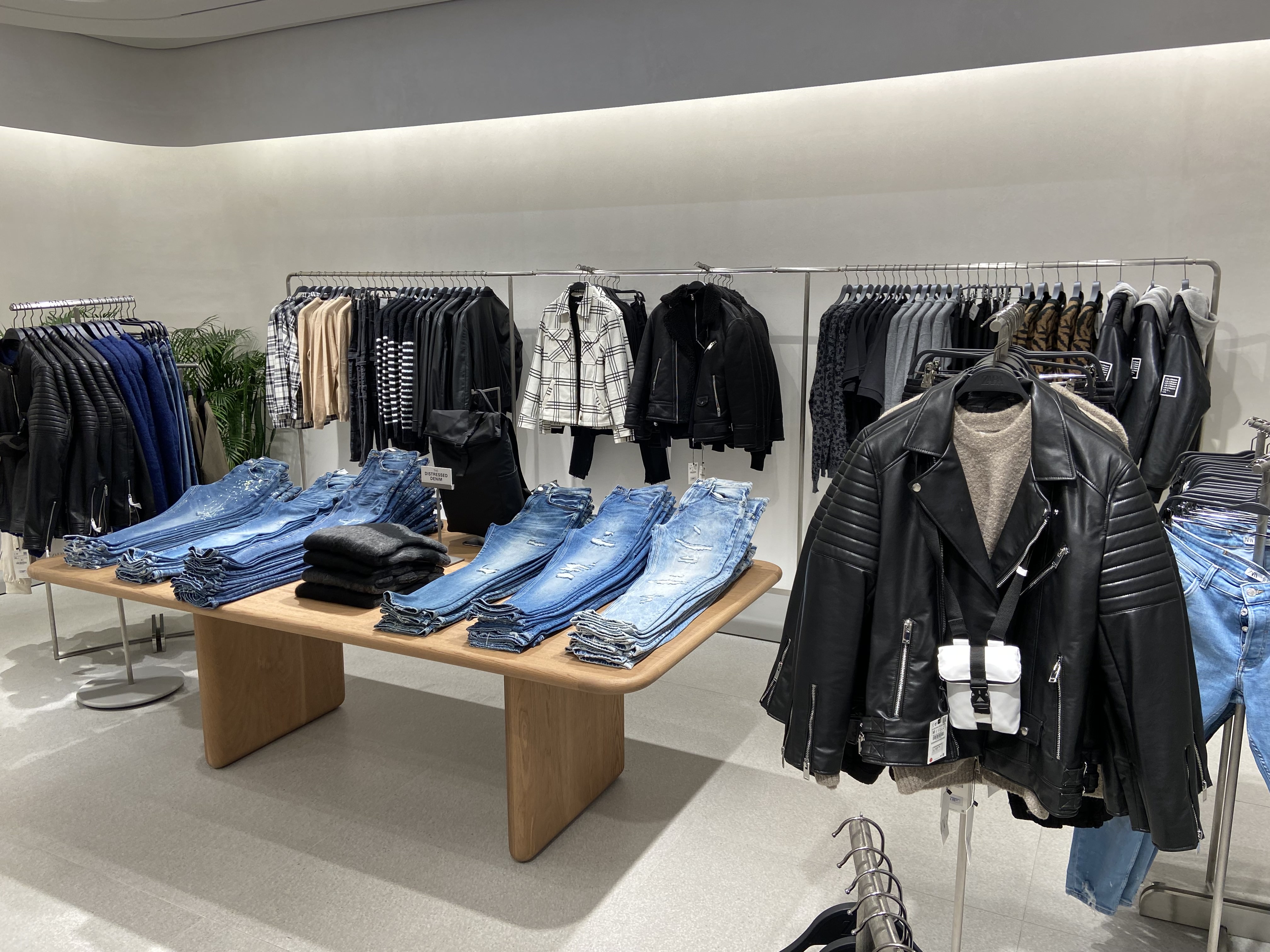 Denim collection Zara Leiden.