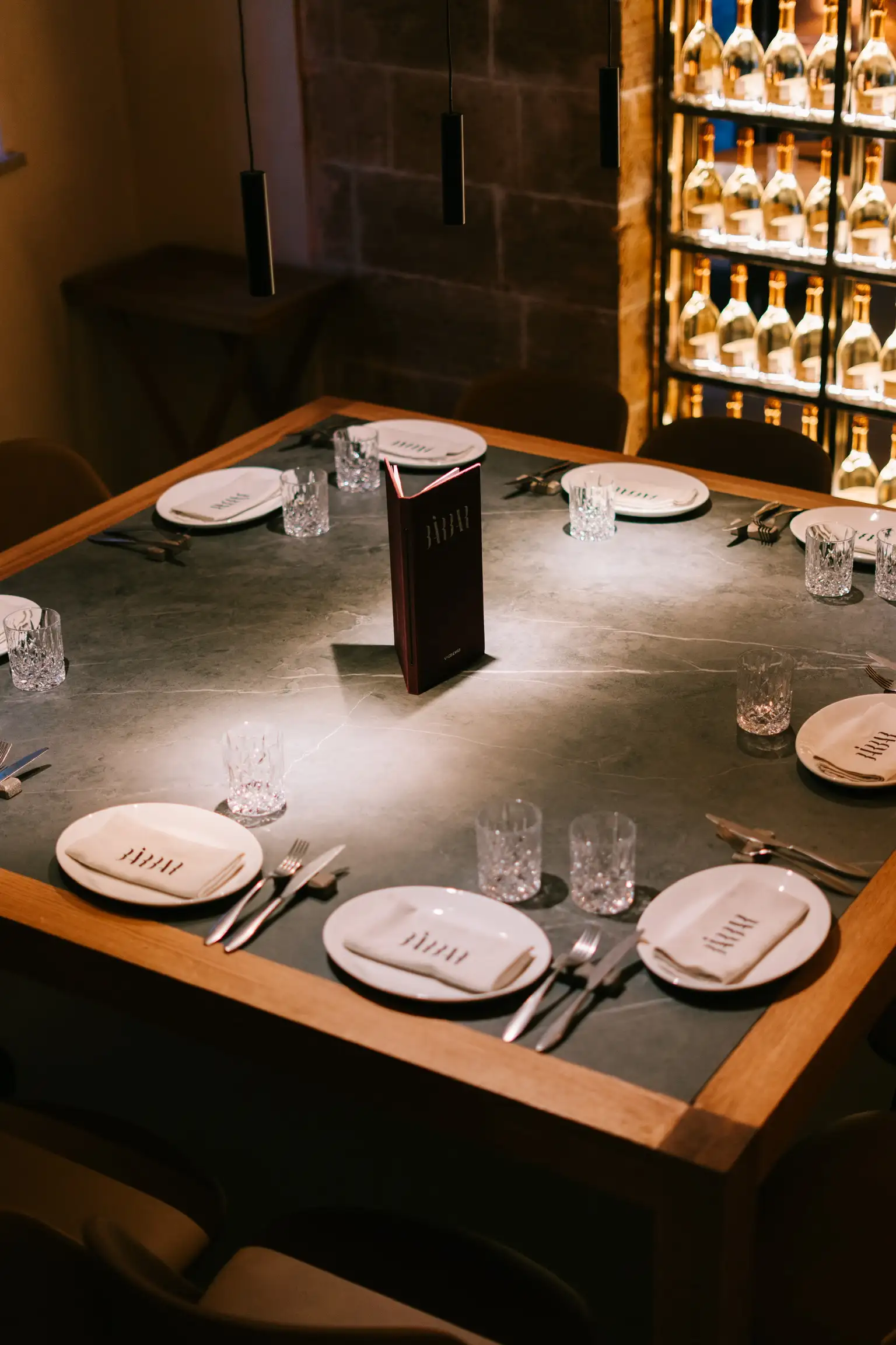Interior del restaurante BàrBar en Palma de Mallorca