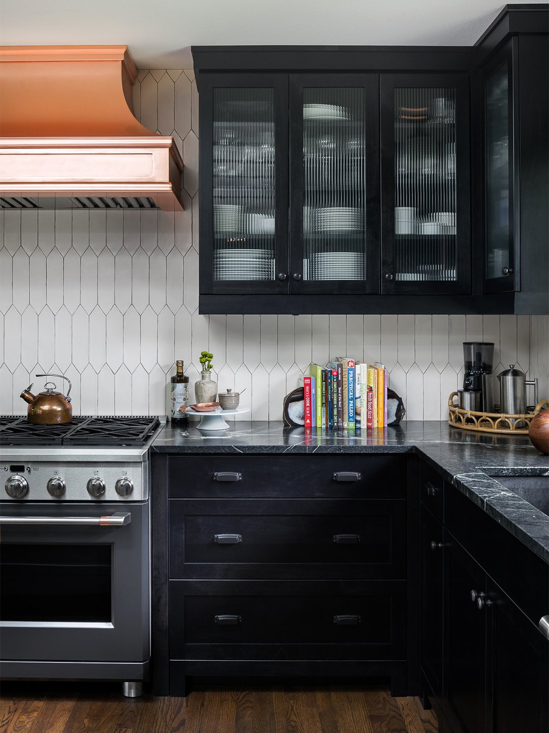 black kitchen