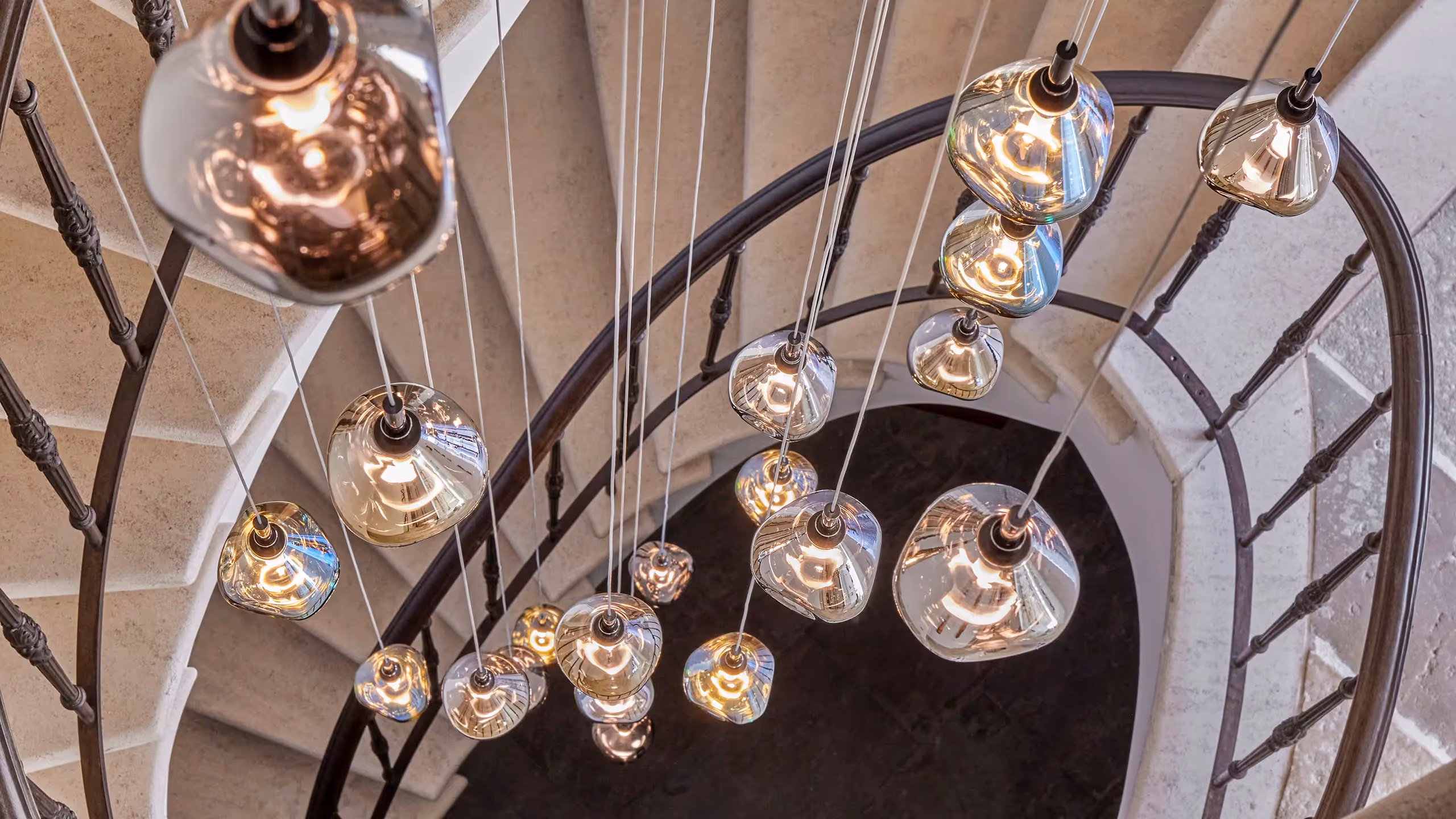 Lichtconstellatie van Bomma Soap Mini in vide.