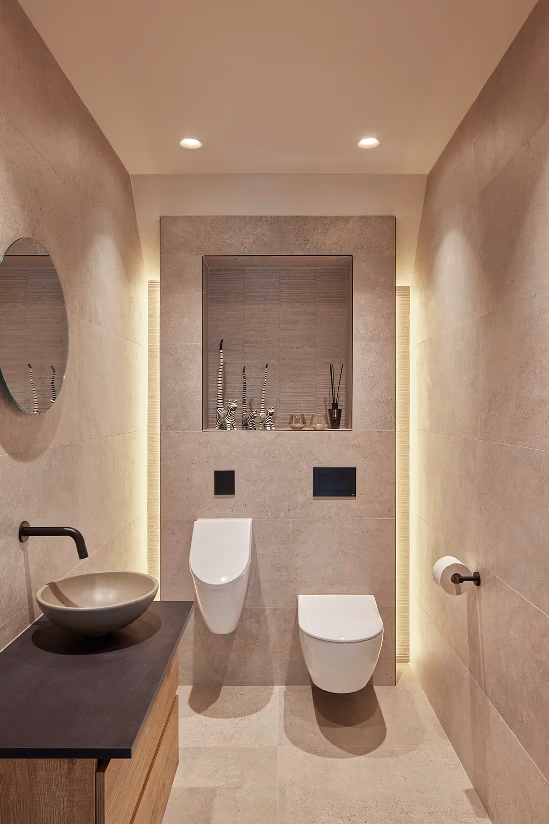 Lichtlijn voor extra dieptewerking.in toilet.