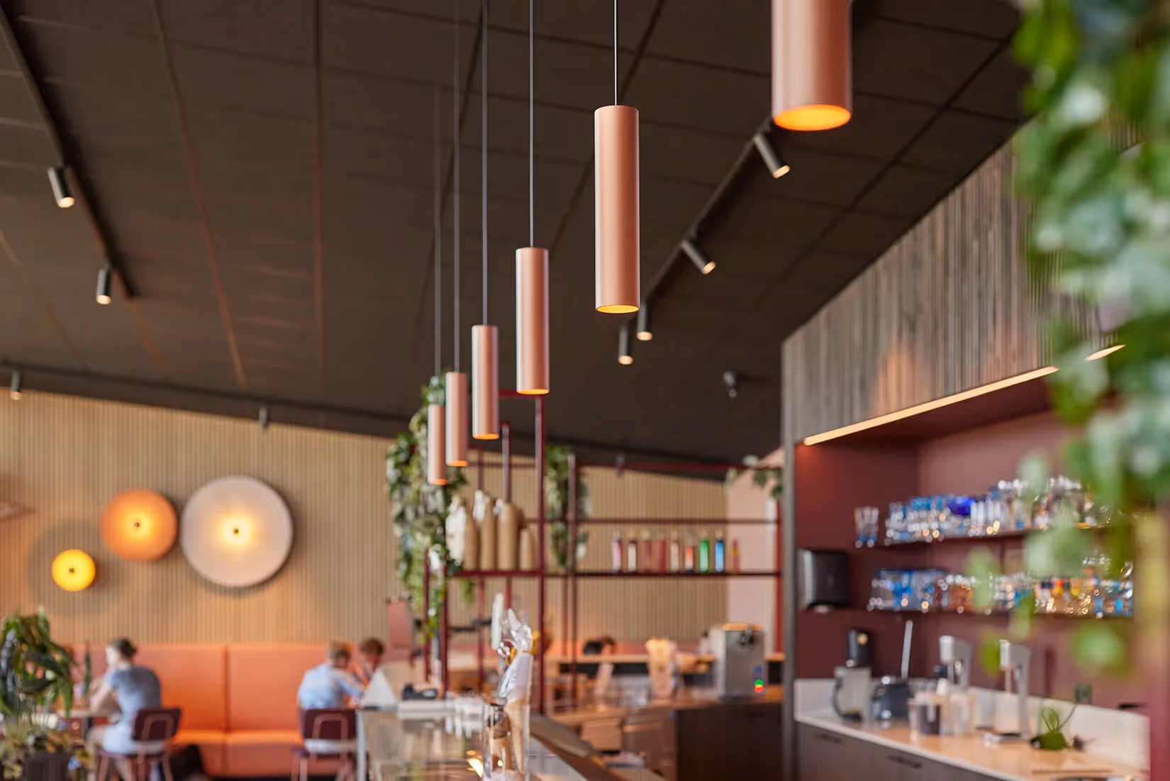 Hanfarmaturen in een reeks.