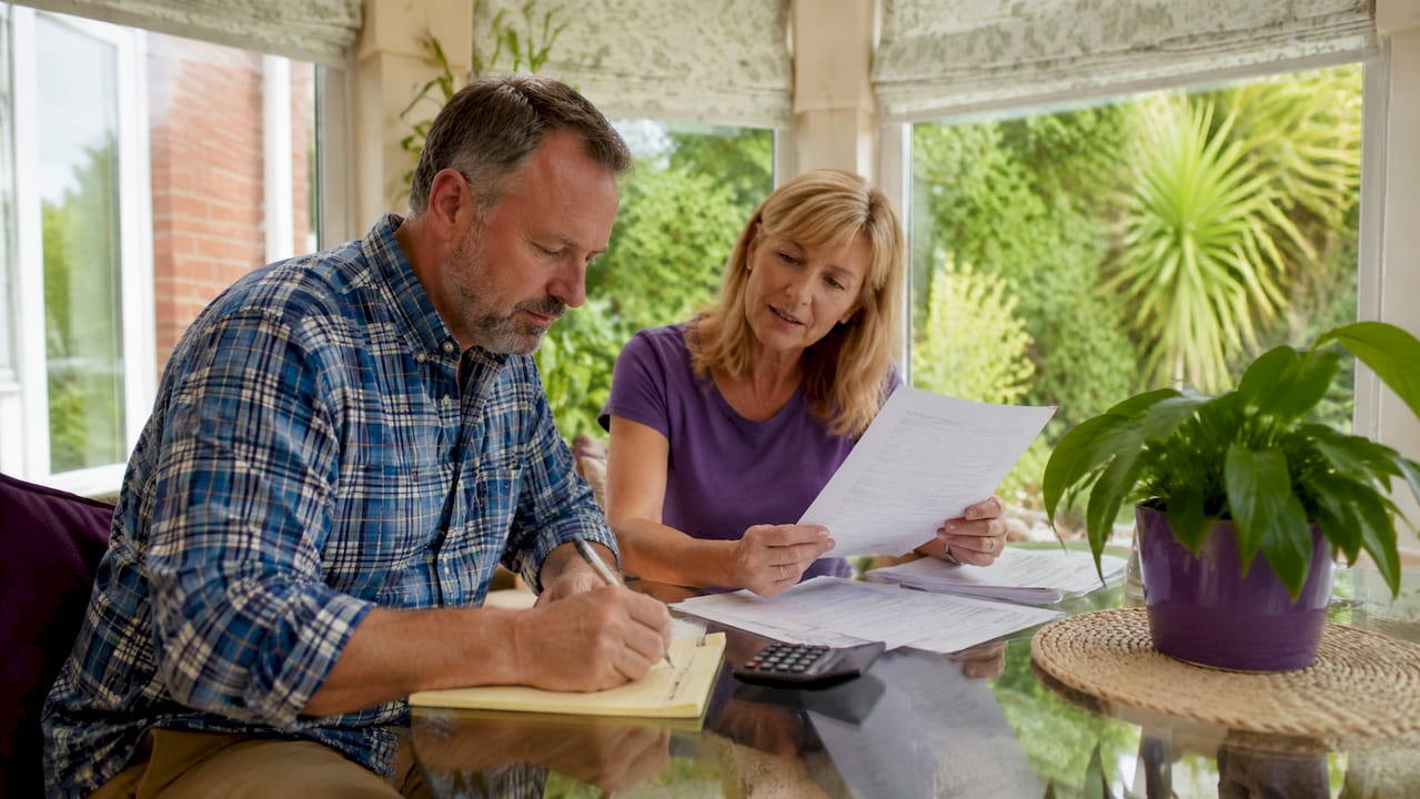 Secured loan vs remortgage explained for UK homeowners