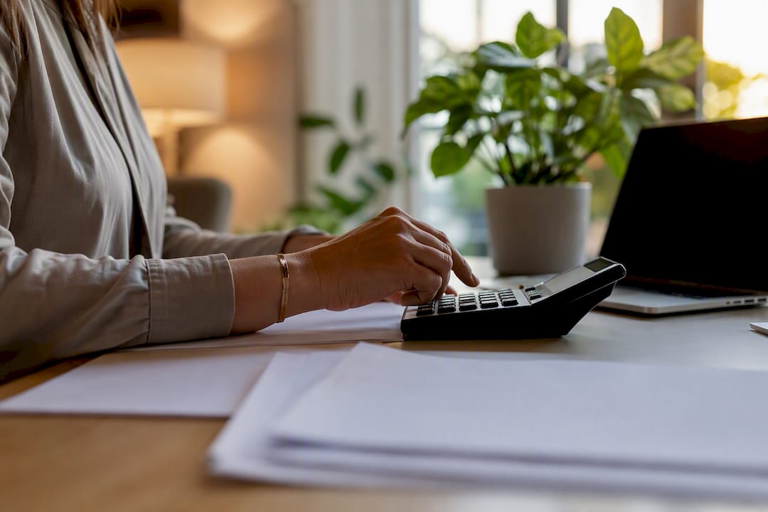 Fixed vs tracker mortgage: which is right for you in 2026?
