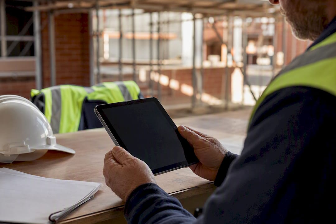 Approved in 3–6 Weeks: Brokered UK Regulated Bridging Loans