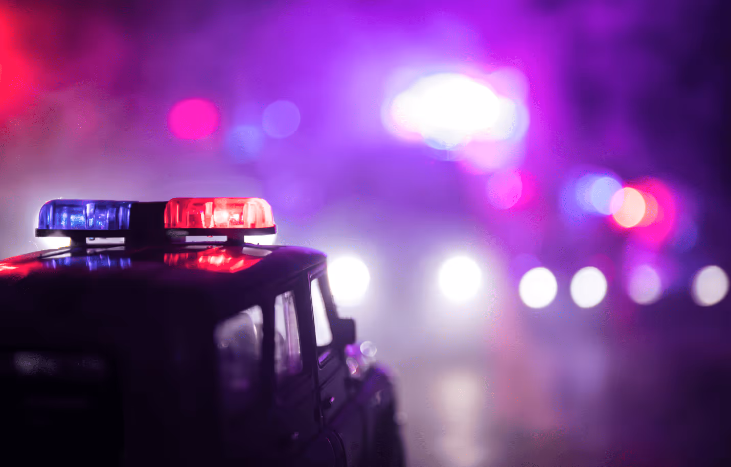 Police car illustration at night