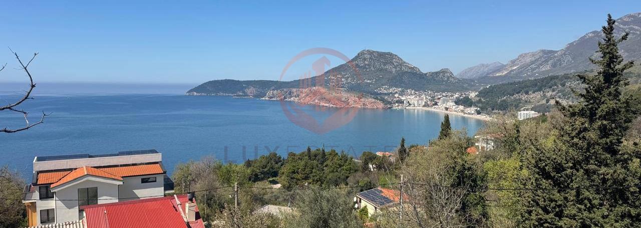 Prodaje se kuća u Baru, naselje Ratac, na izuzetnoj | BR-H-001