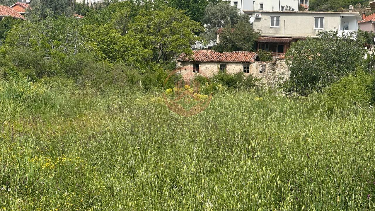 Na prodaju kamena kuća u Šušanju, | BR-K-013