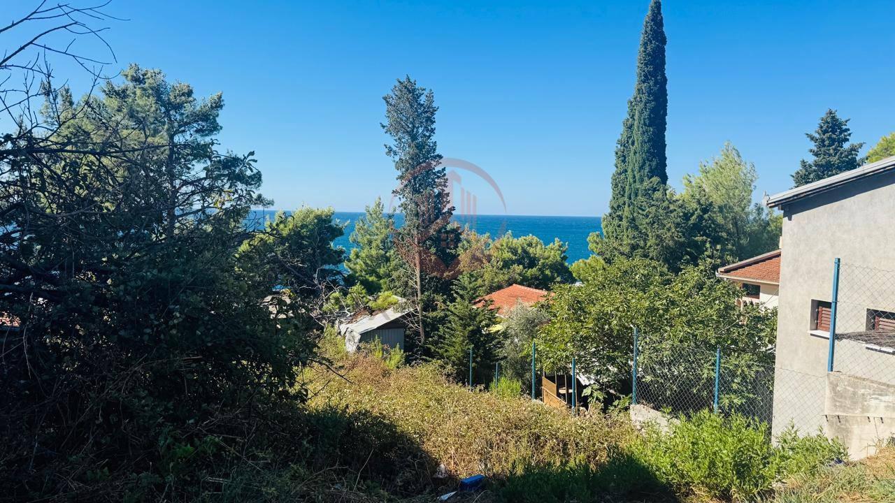 Na prodaju kuća u mirnom dijelu Zelenog pojasa, | BR-K-019