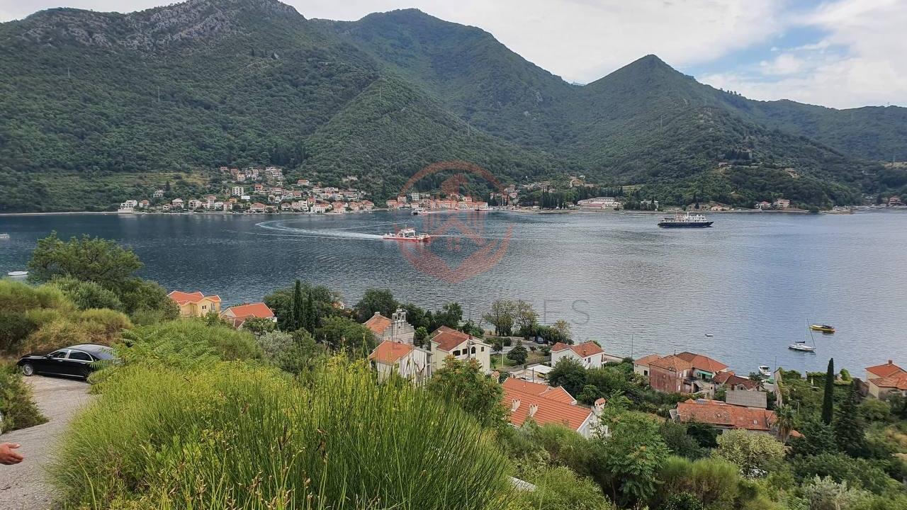 Na prodaju ekskluzivno građevinsko zemljište površine | HN-Z-001