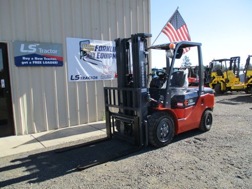 2023 GoodSense Forklift, 6,600lb Cap. Diesel, side shift, triple stage mast, Hyd. Fork Positioners