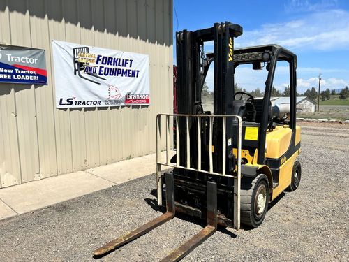 Pre Owned 2009 Yale Forklift, 5000lb Lift Cap, Side Shift, Pneumatic Tires, Triple Stage Mast