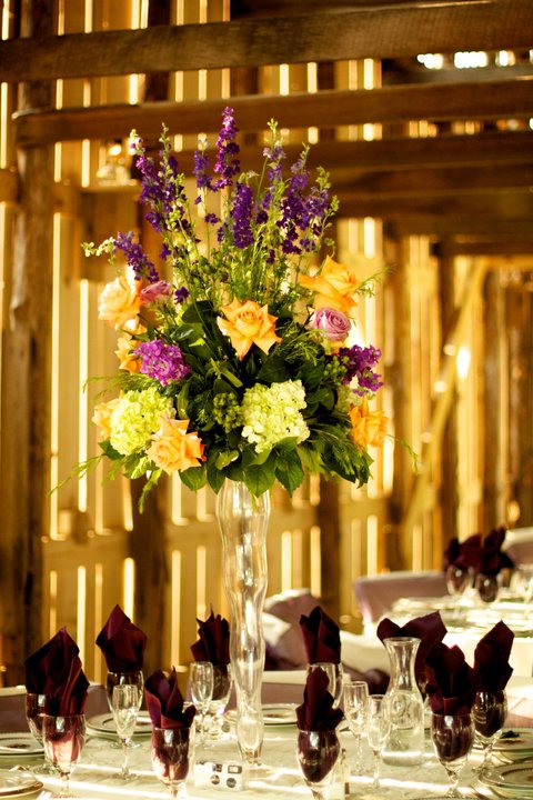 Beautiful flowers and decor by Swan's Landing