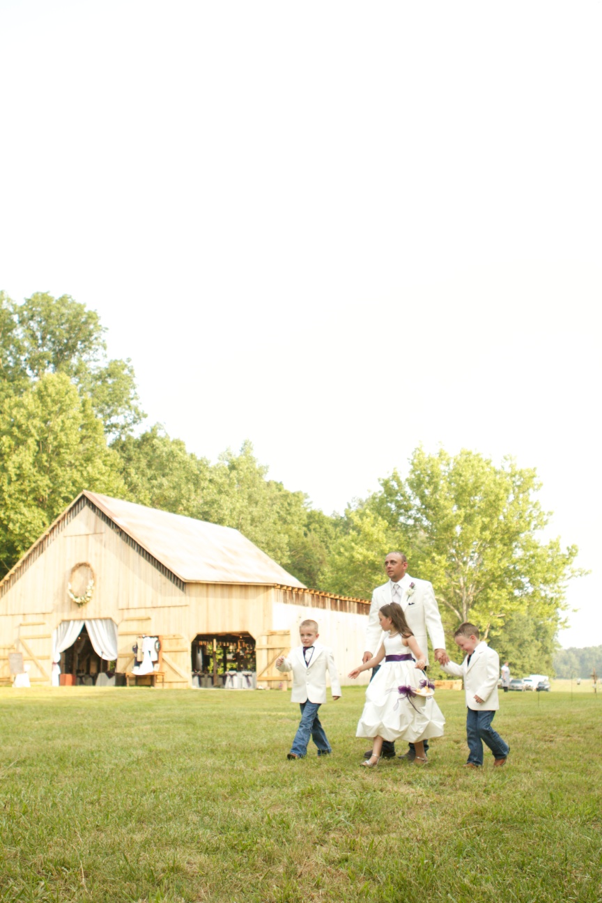 Groom arrives with his children