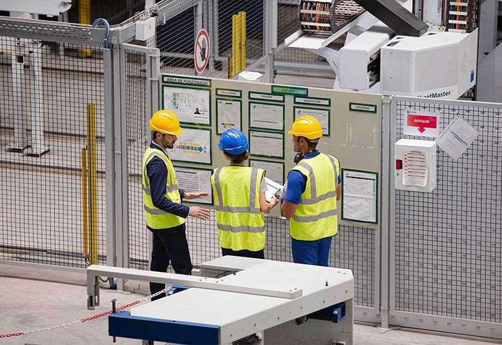 façade flacon parfum poudre or