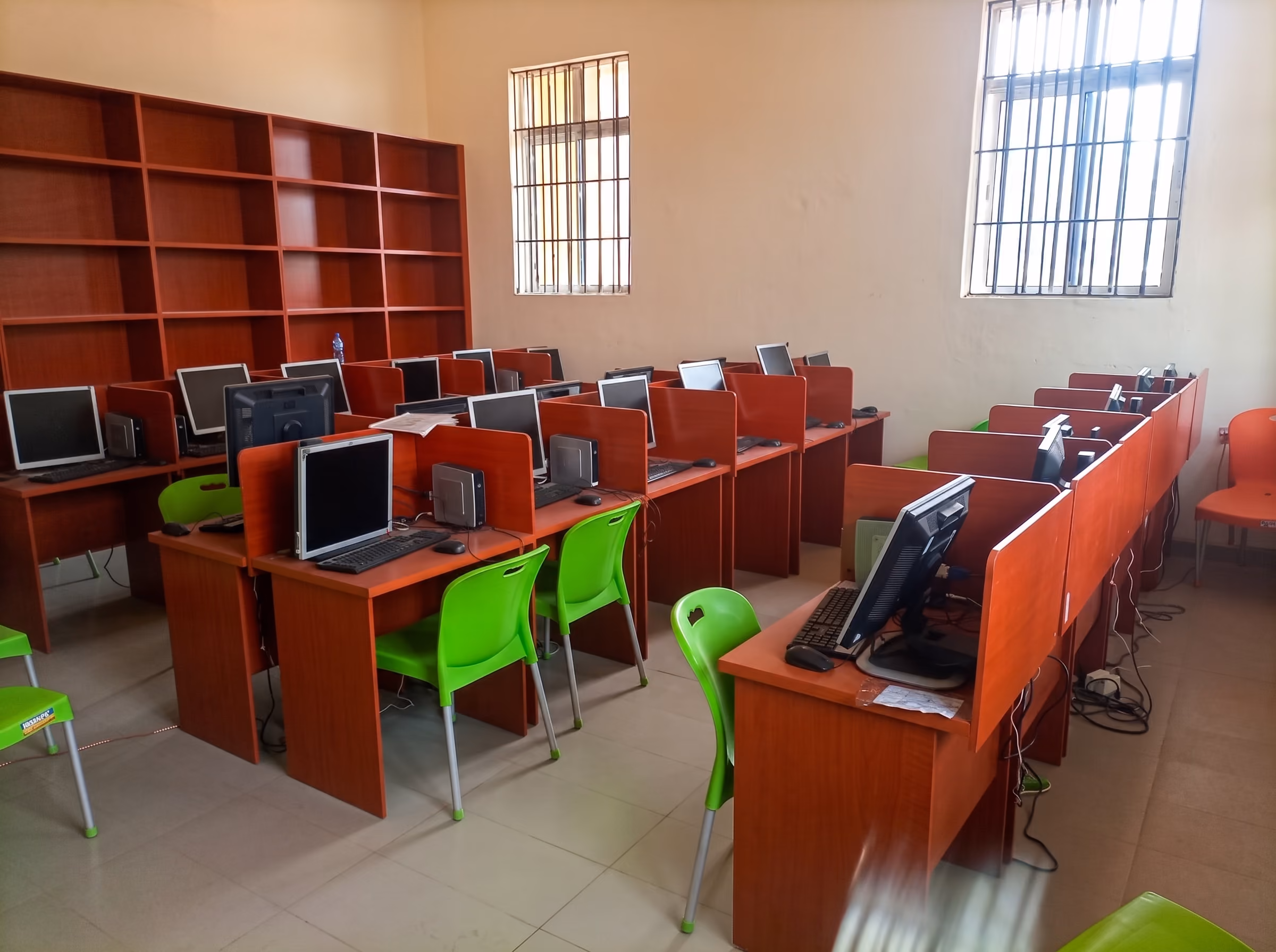 Solar-powered e-library