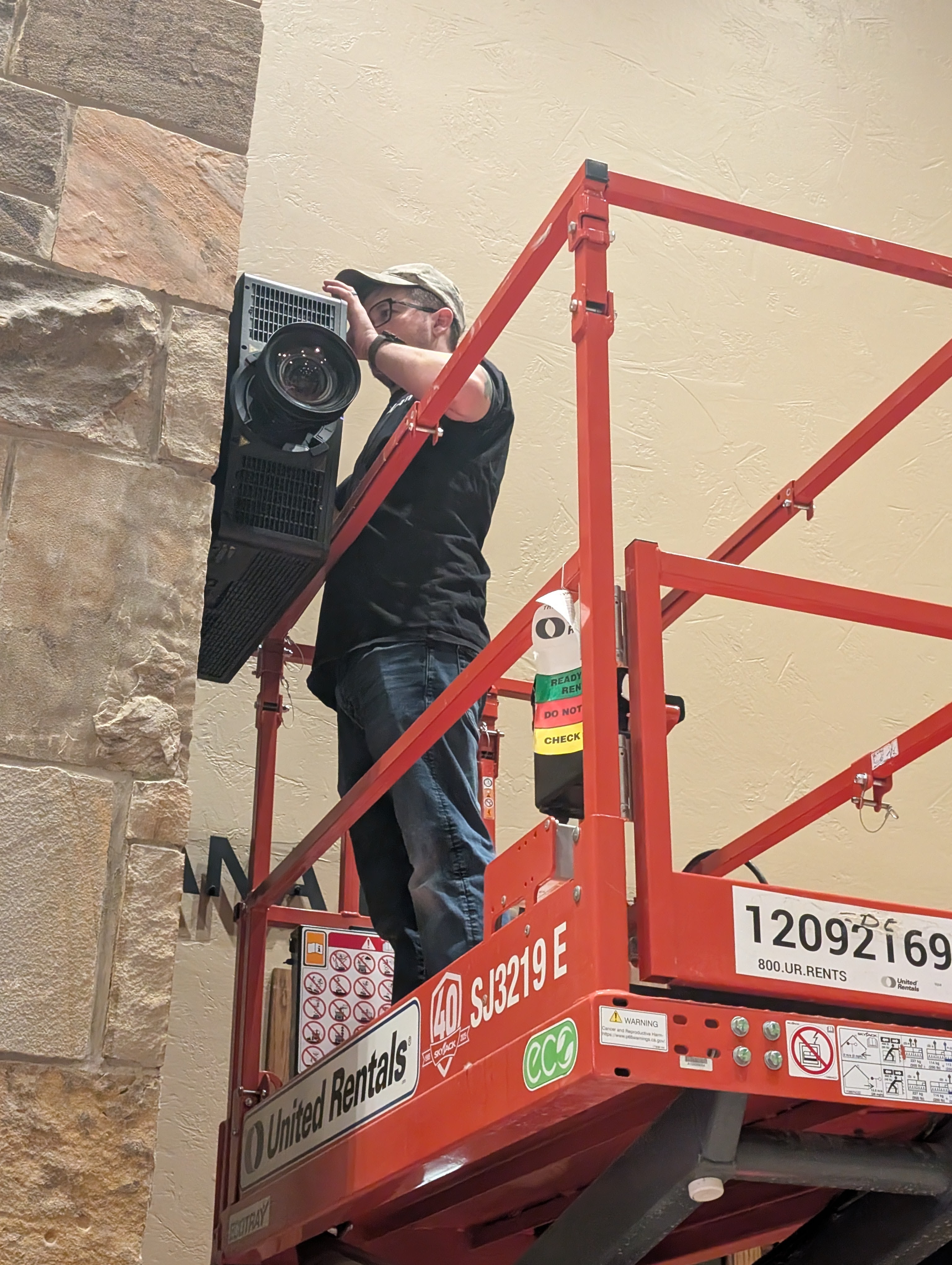 This phase of the project involved installing 5 total projectors - 4 were installed in the gallery, and one installed for the events system.
