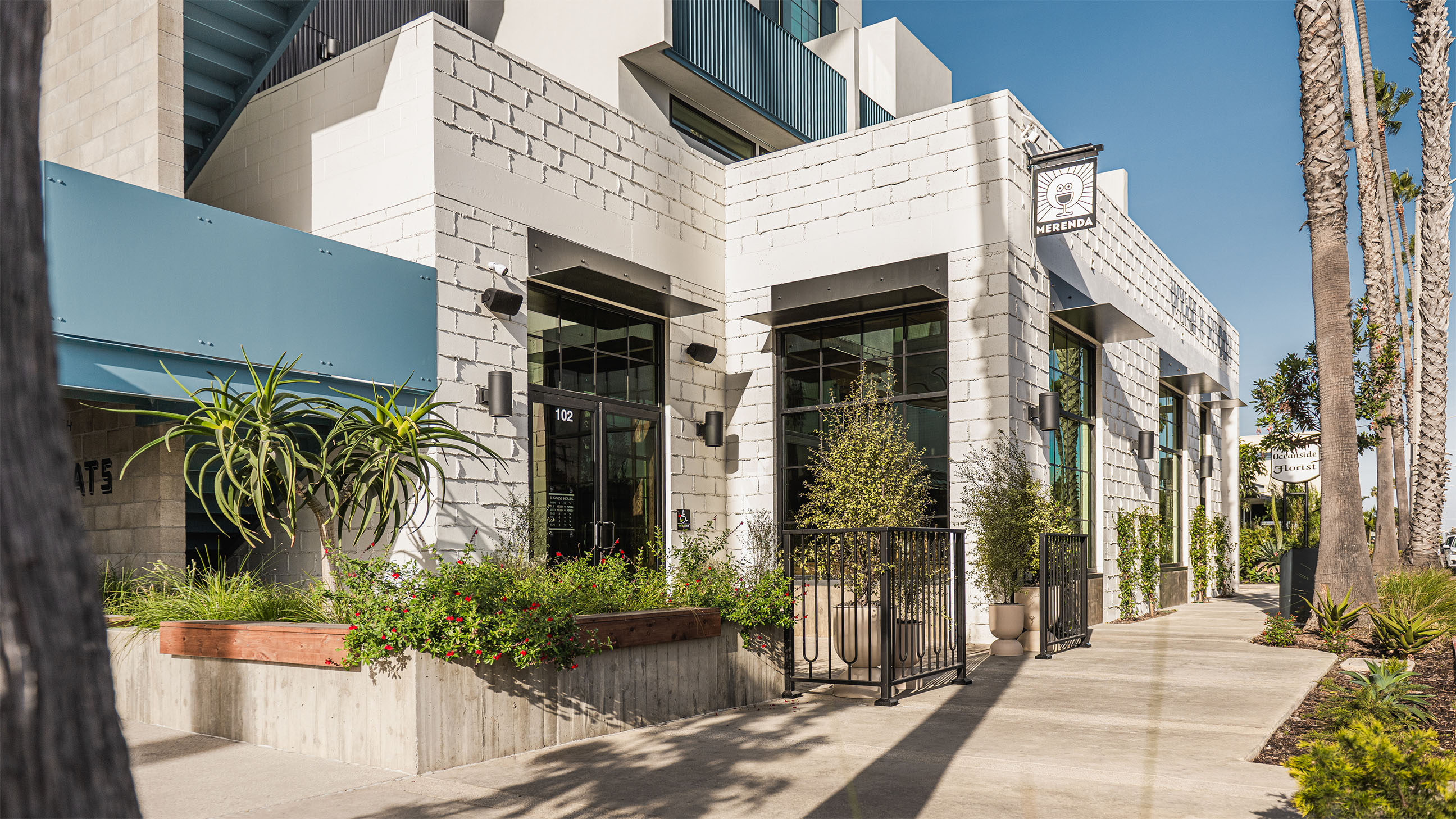 The project features ground level neighborhood serving retail and bright and airy loft style apartments on the upper floors. 