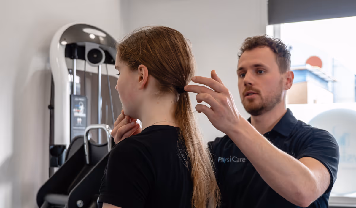 De rol van oefentherapie bij chronische rugpijn: Waarom beweging écht helpt