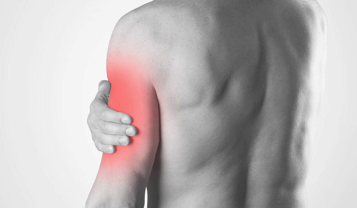 Triceps letsel: pijn aan de achterkant van je bovenarm