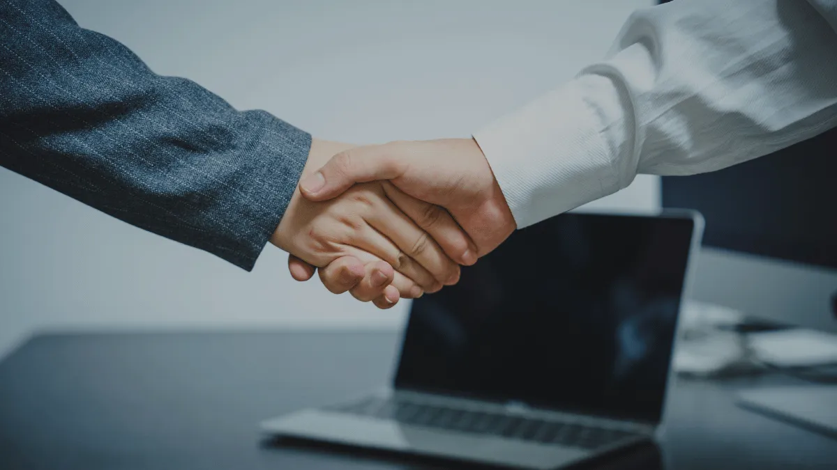 Comment vérifier un extrait Kbis pour sécuriser vos affaires ?