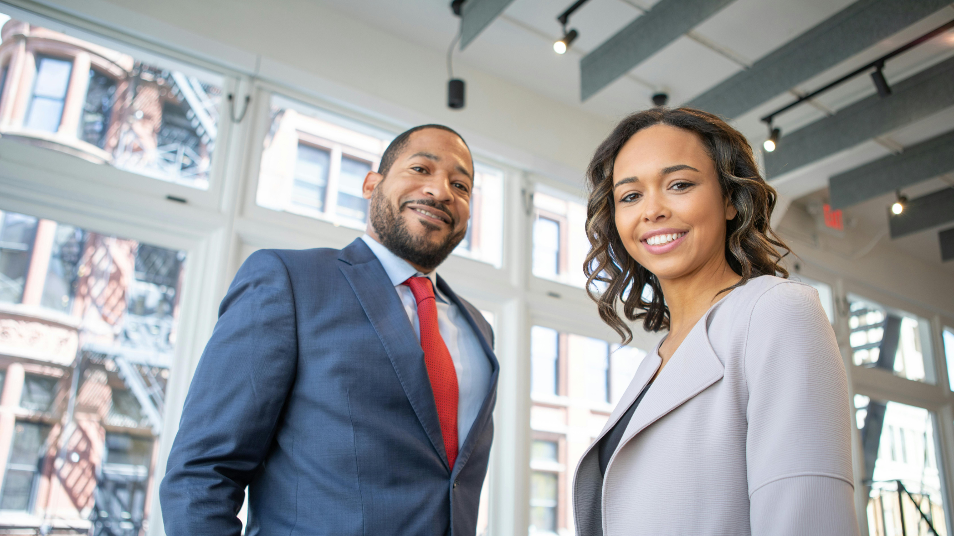 Checklist KYB 2025 : guide complet pour vérifier vos partenaires commerciaux