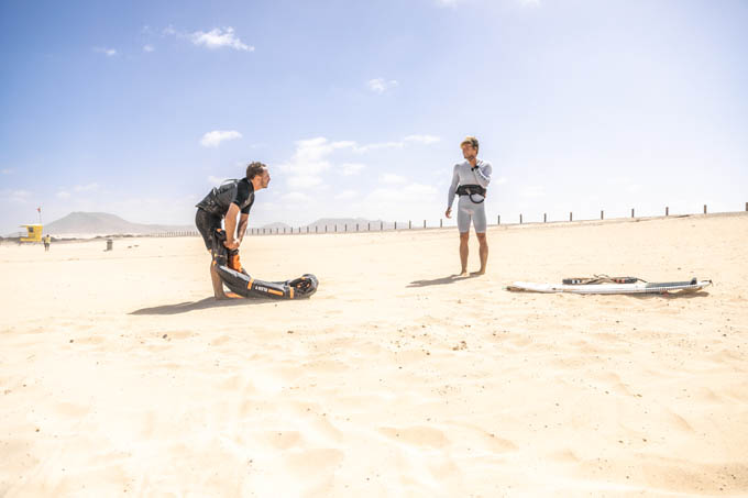Intermediate kite classes - Fuerteventura > Play > Kite