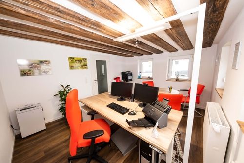 preview thumbnail video