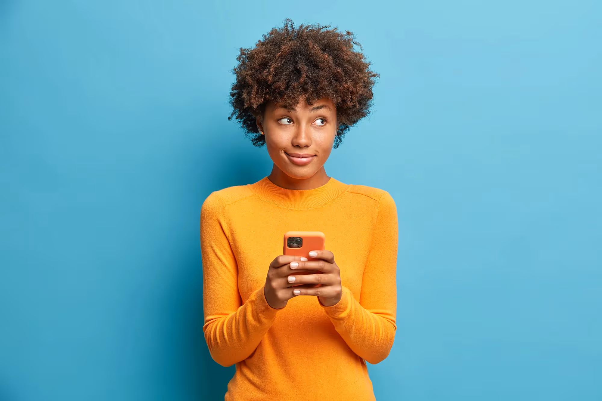 Guidance on what consumers should consider before choosing a mobile phone plan.