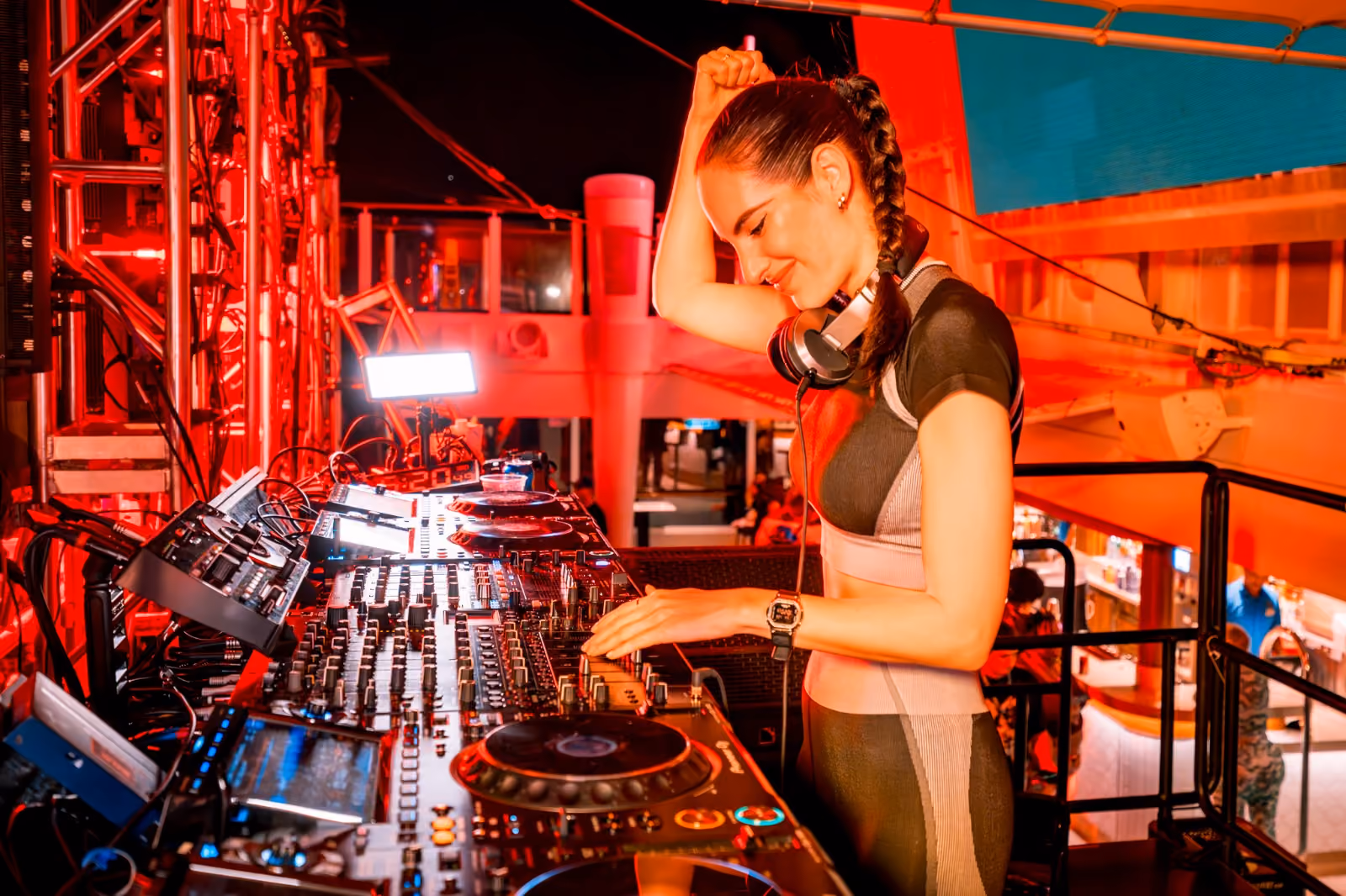 Lilly Palmer performing a techno set on Groove Cruise