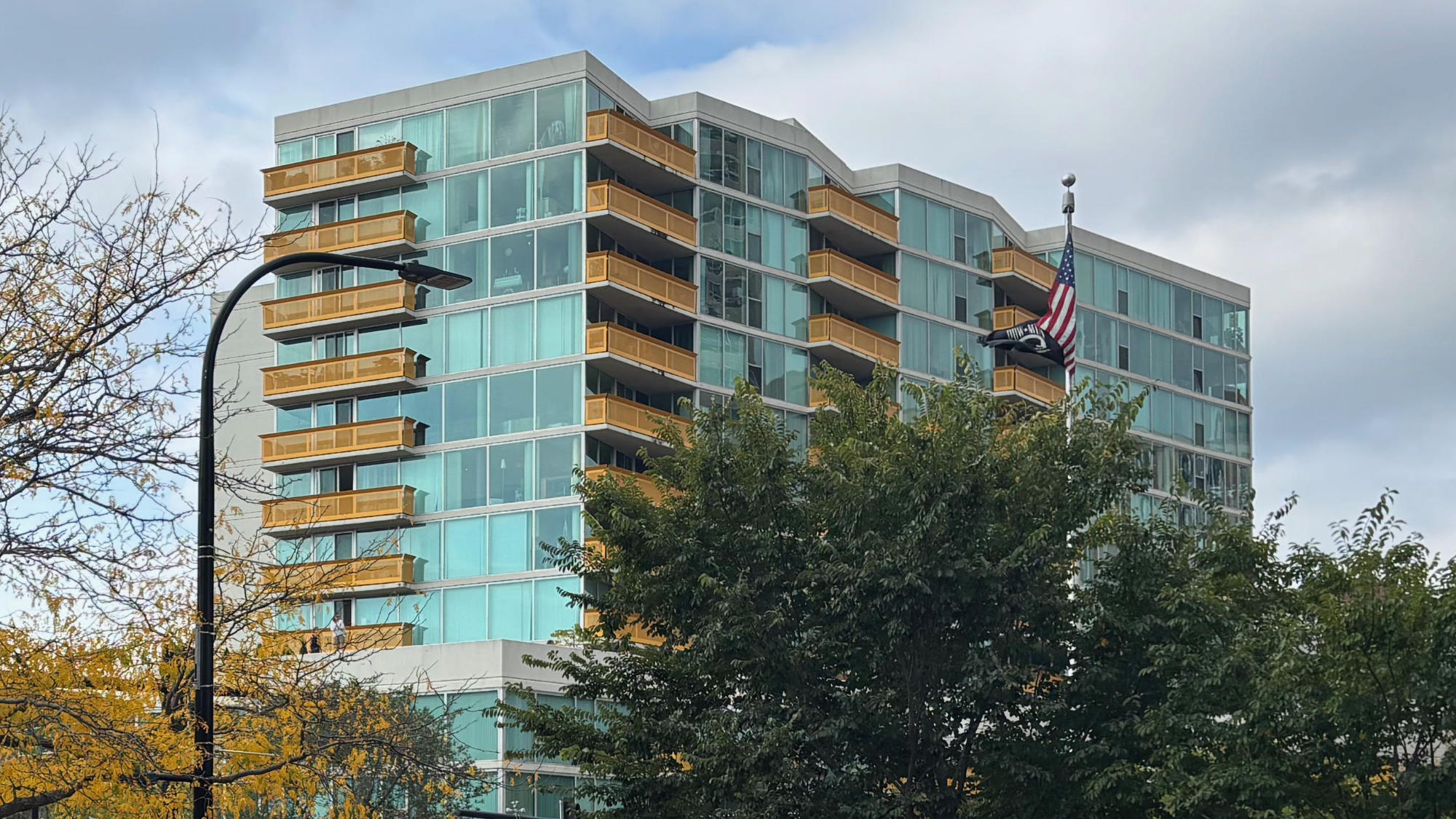 Photo of Evanston building impacted by Healthy Building Oridinance