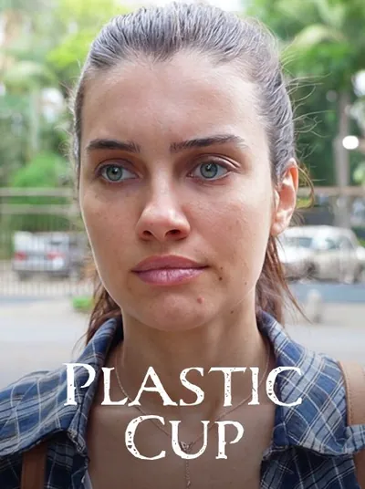Plastic Cup – Portuguese thriller