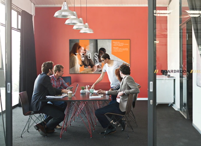 BRAVIA Serie BZ40H Beispiel