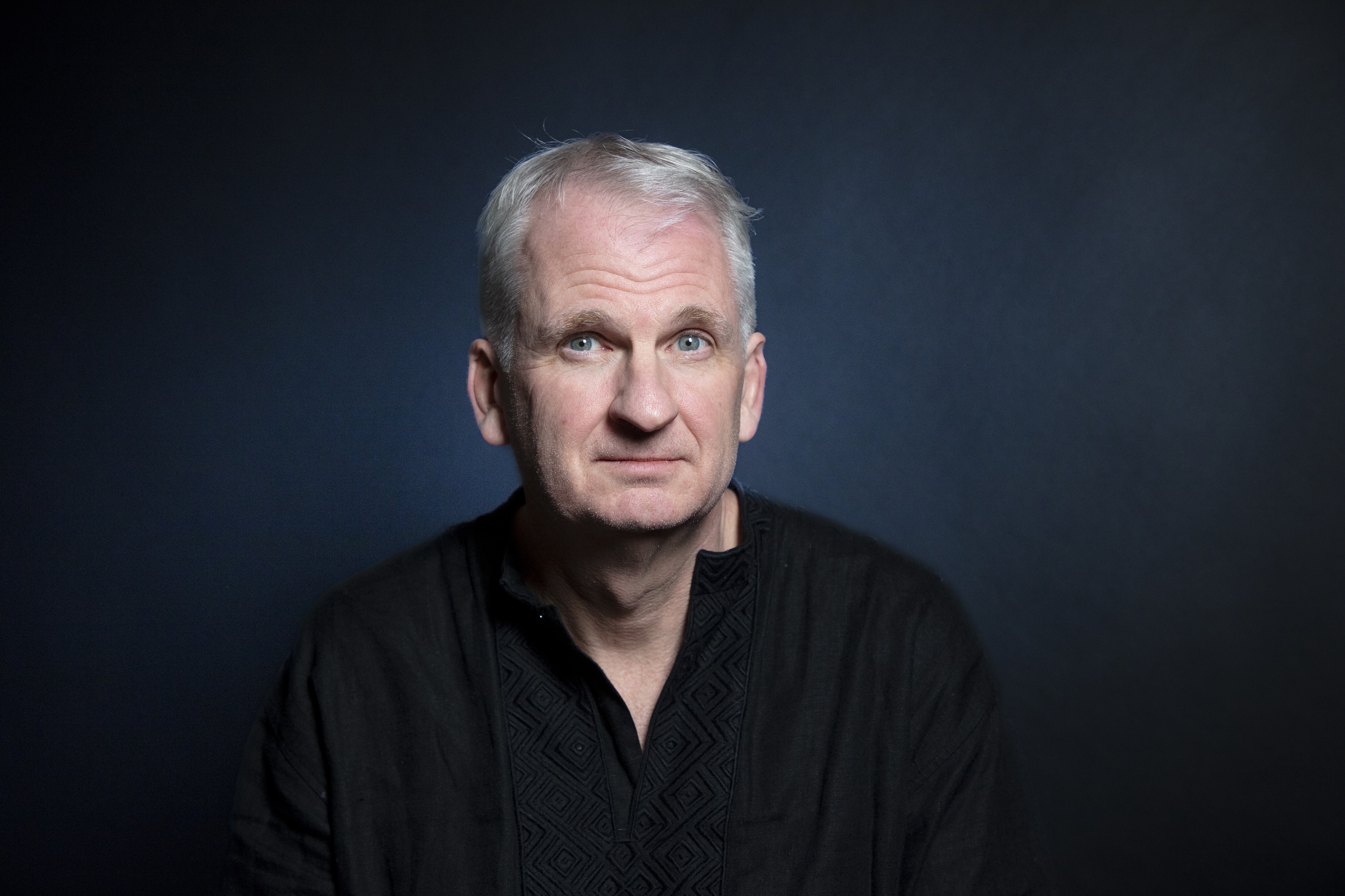 Timothy Snyder Headshot