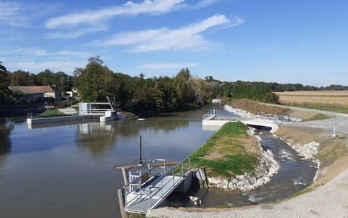 wald himmel bach beto baum erde niederoestereich traunfellner wien arbeit handwerk bau bauunternehmen