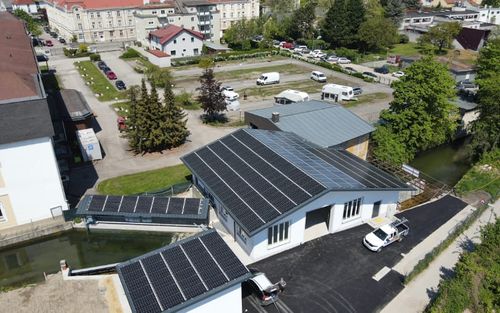 haus auto wasser fluss drohne niederoestereich traunfellner wien arbeit handwerk bau bauunternehmen