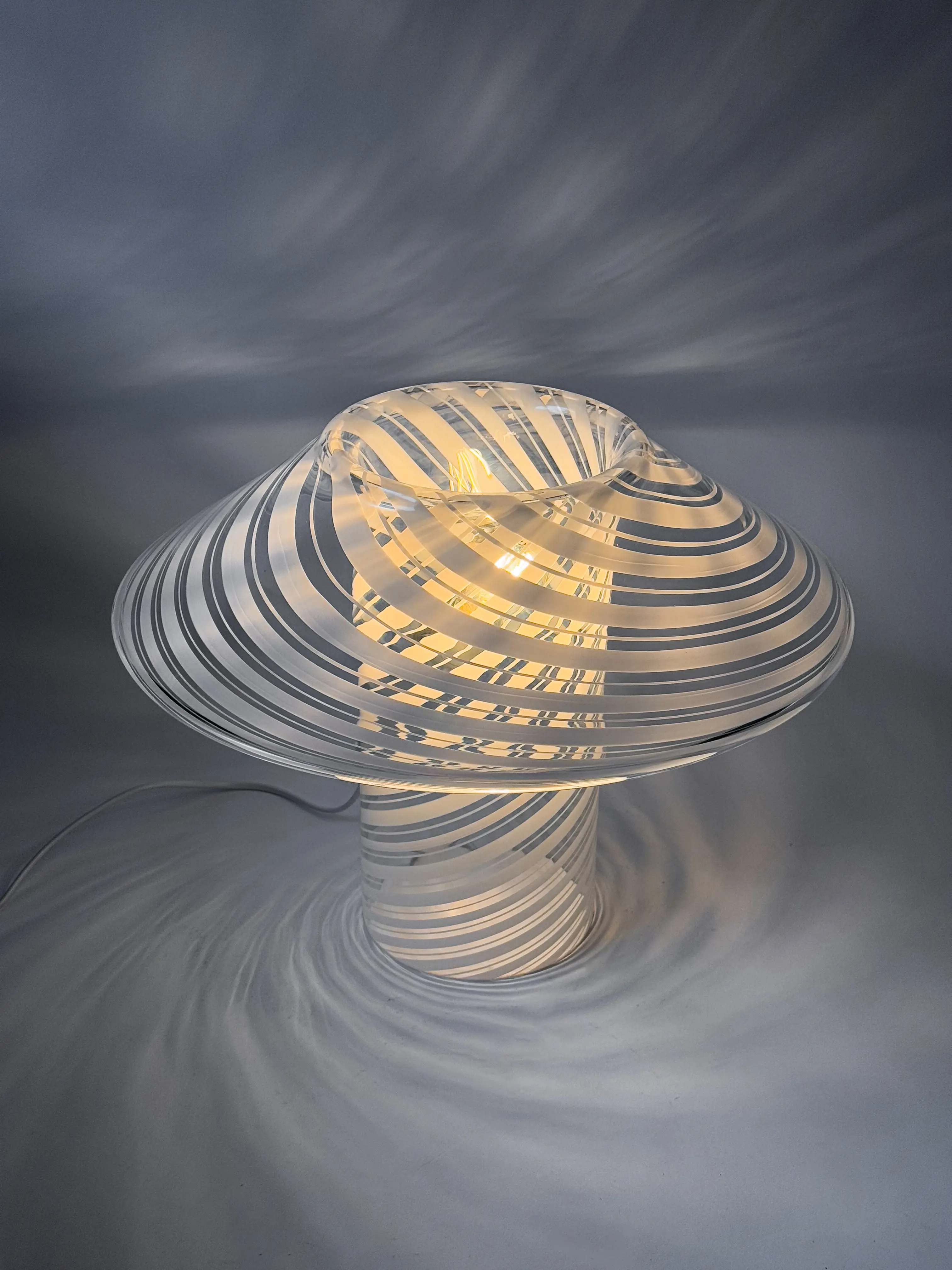 Vintage murano handblown swirl lamp lighting valaisin