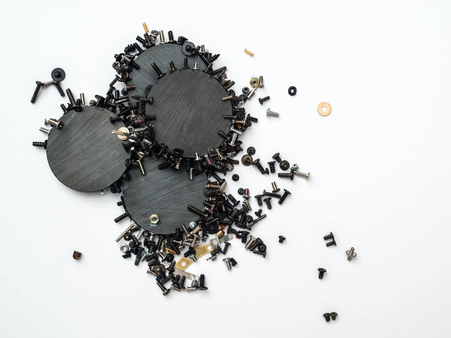 How to Create Lead Magnets (And How They Help Your Lead Nurturing Efforts)