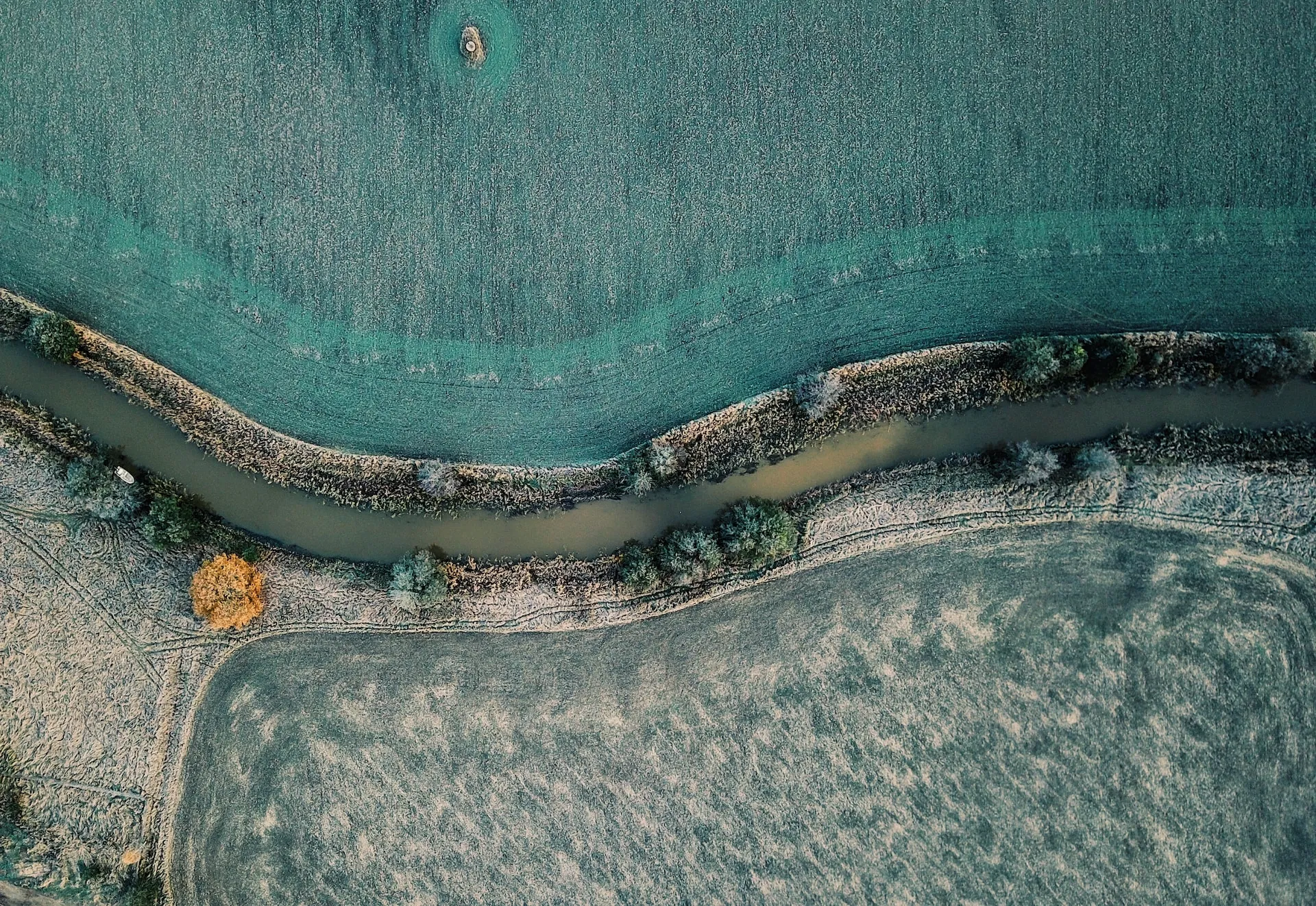 Enhance Customer Engagement with Grapevine's SMS Integration for HubSpot CRM