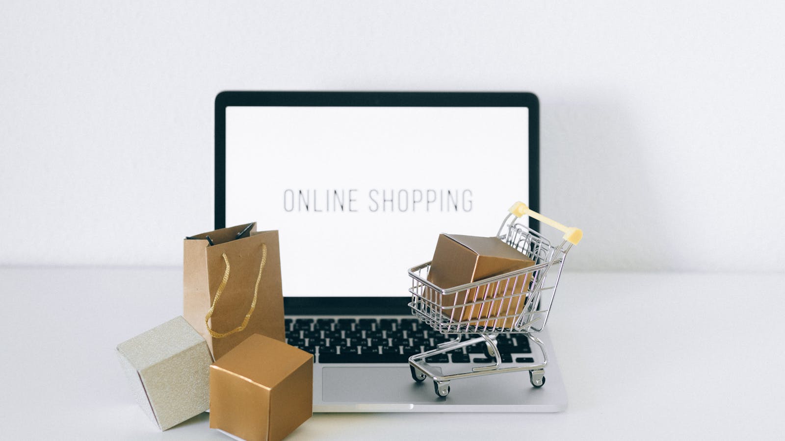 Header illustration for Shopify Fees in 2026