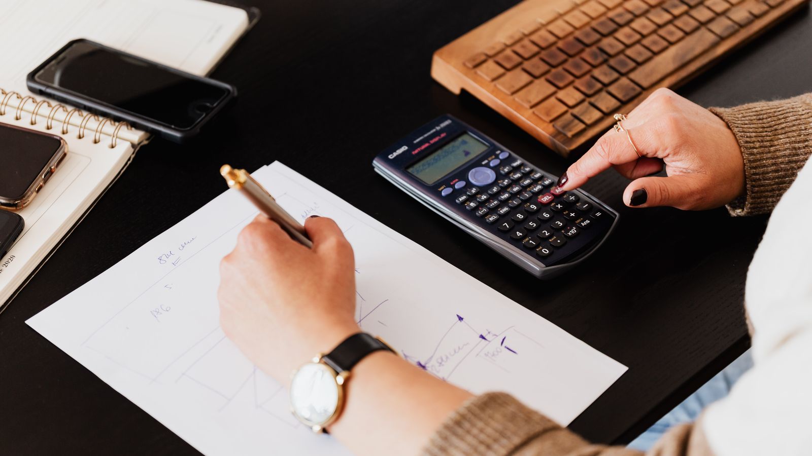 Header illustration for Glossary: Accrual vs Cash Accounting