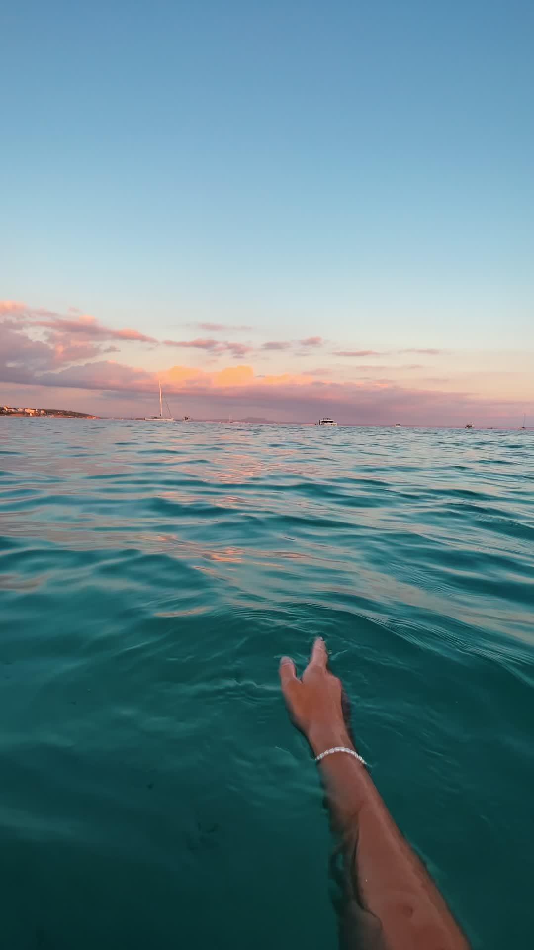 Golden Hour Getaway Pack