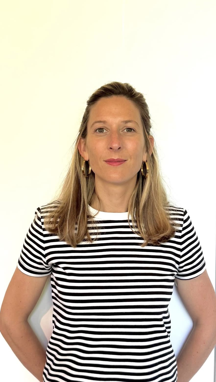 Dr Anna Kervern