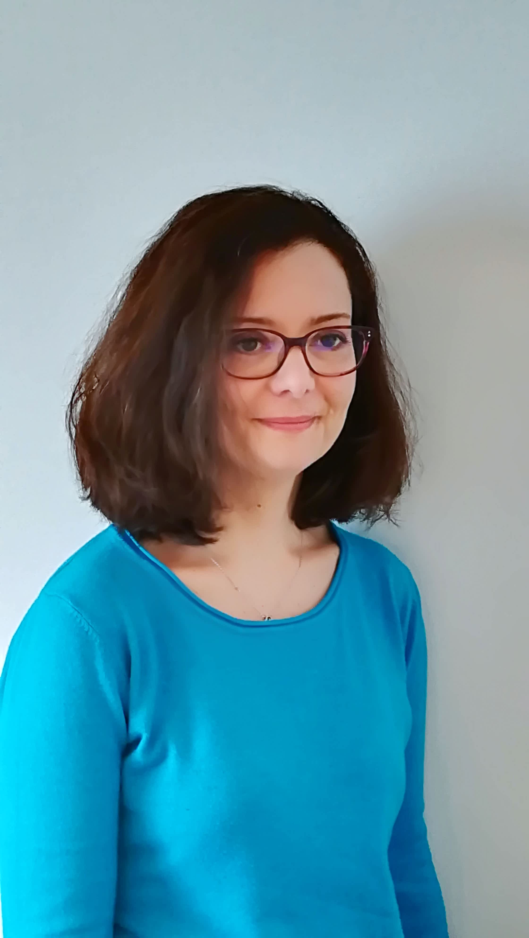Dr Celine Laquerriere