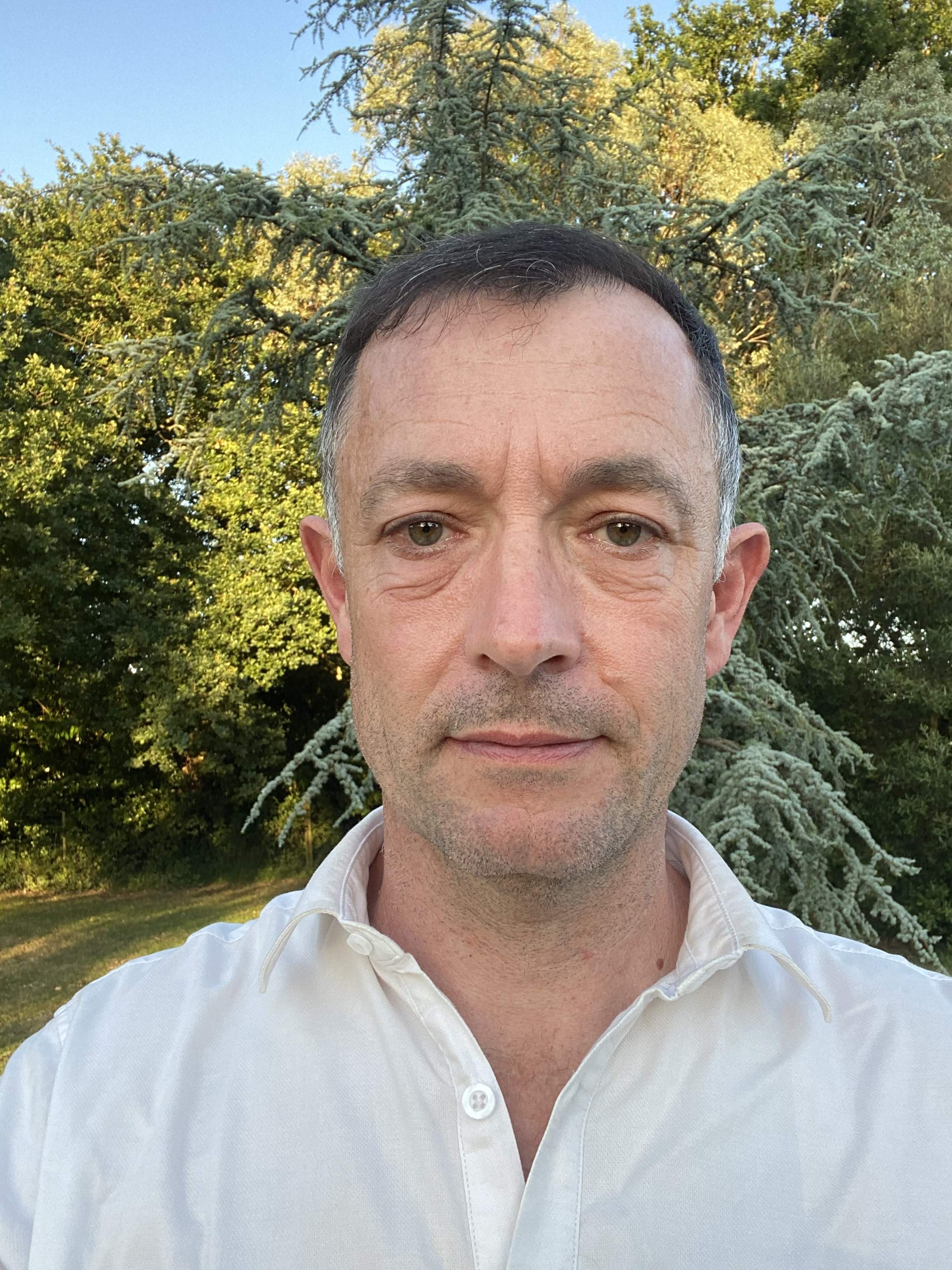 Dr Dominique Grolleau