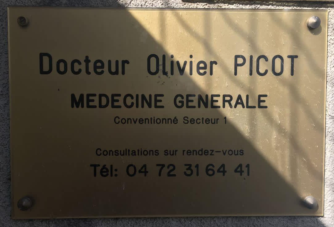 Dr Olivier Picot